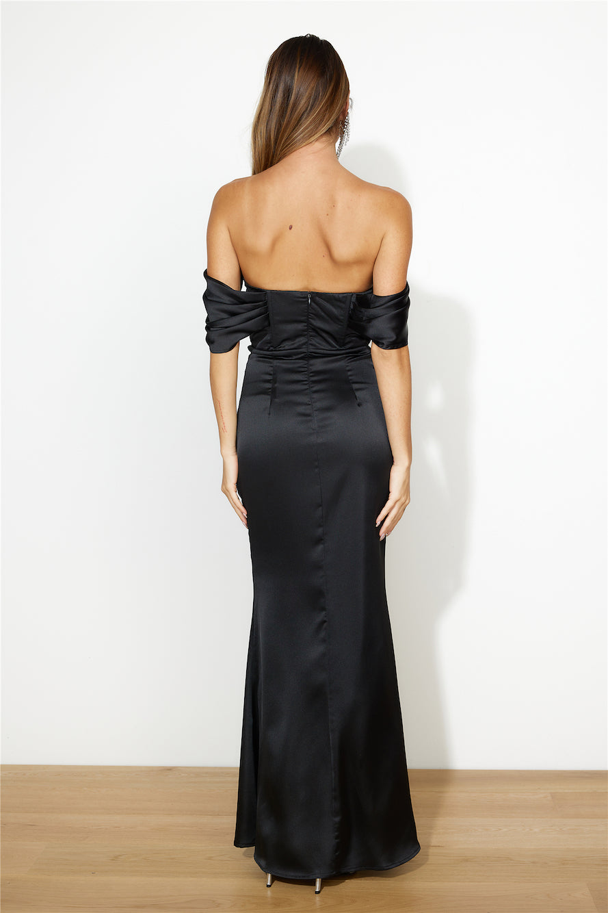 Kingdom Come Maxi Dress Black