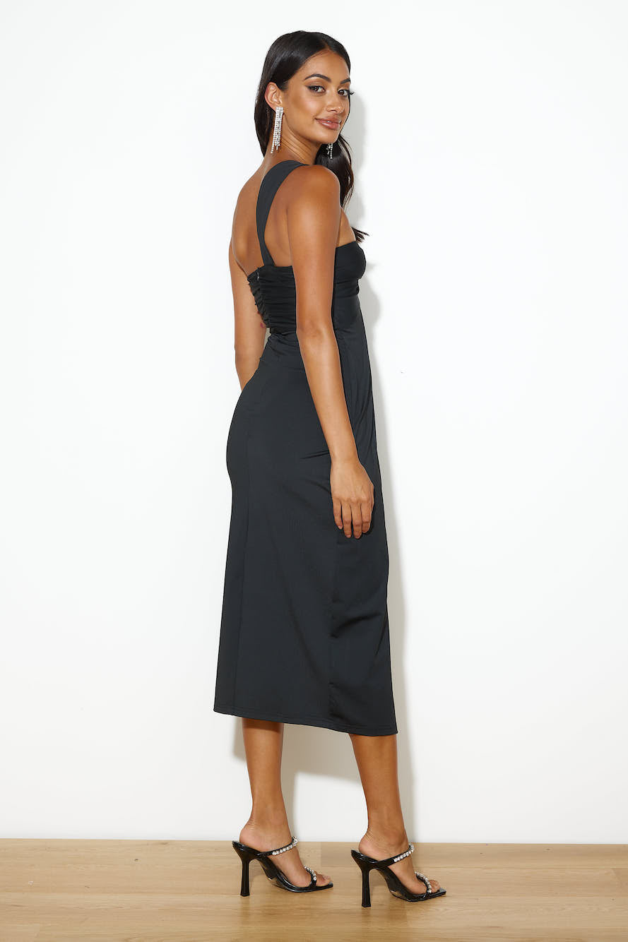 Fit In Everywhere Midi Dress Black