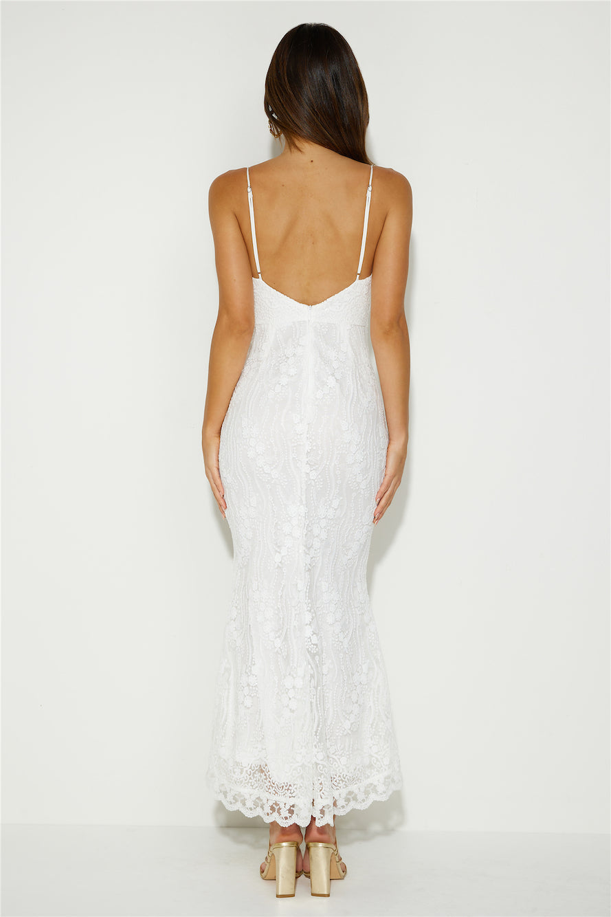 Diamond Ring Lace Maxi Dress White
