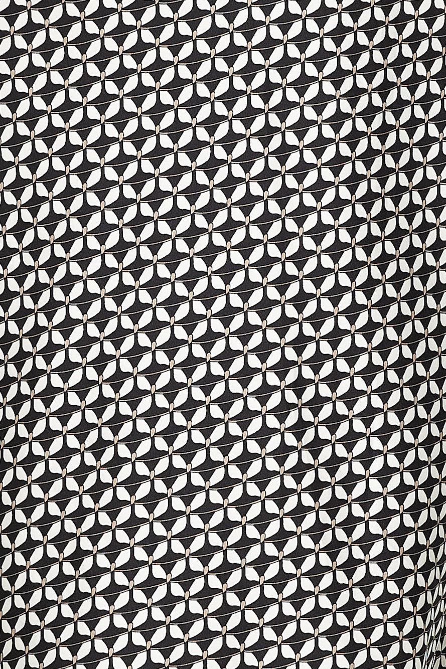 Classy Nature Satin Maxi Dress Black